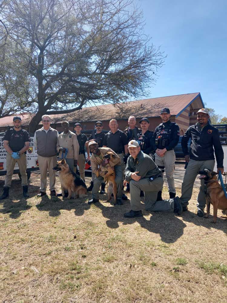 K9-Narcotics-and-Handler-Sweeps